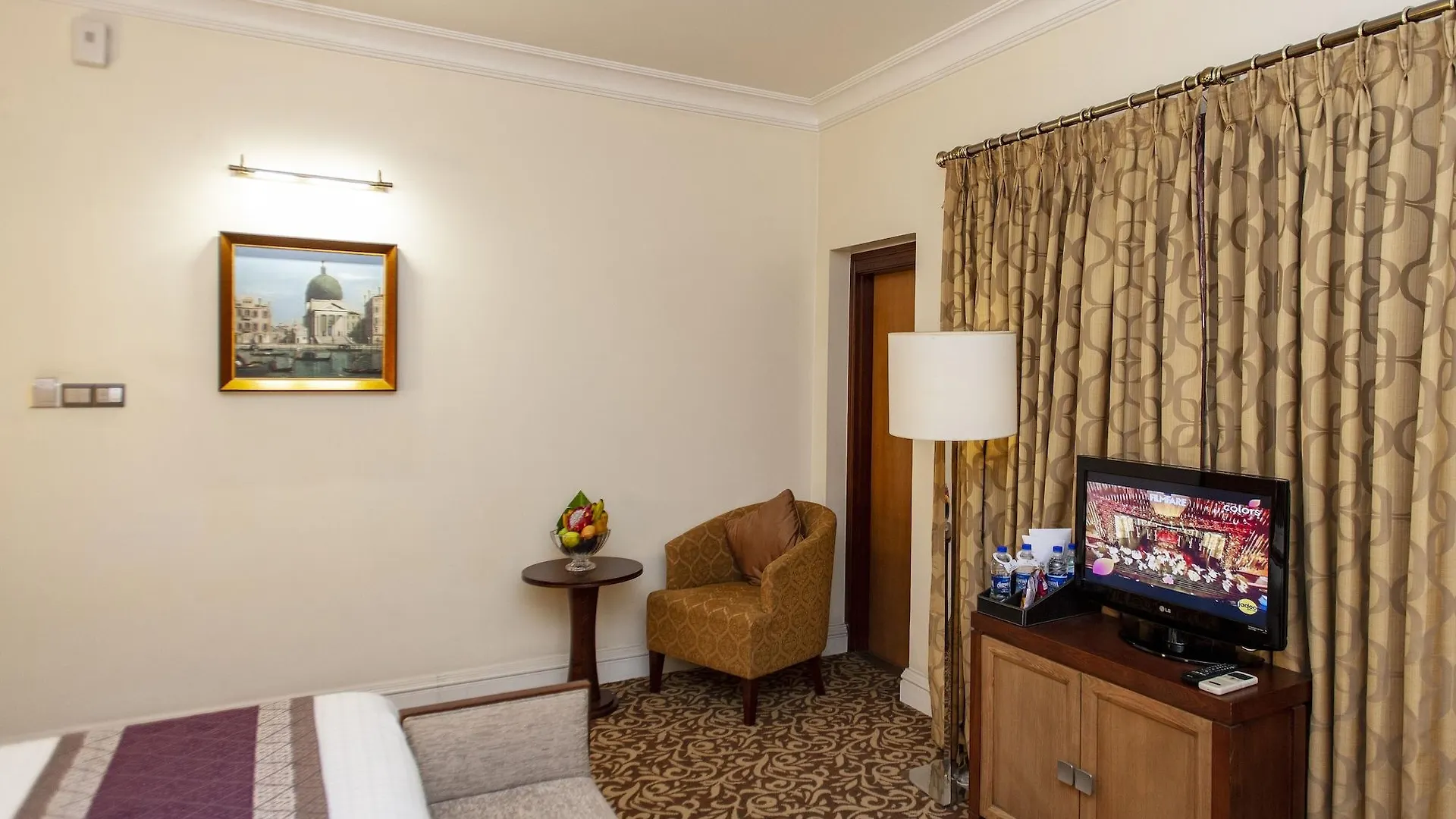 Royal Park Residence Hotel Dhaka