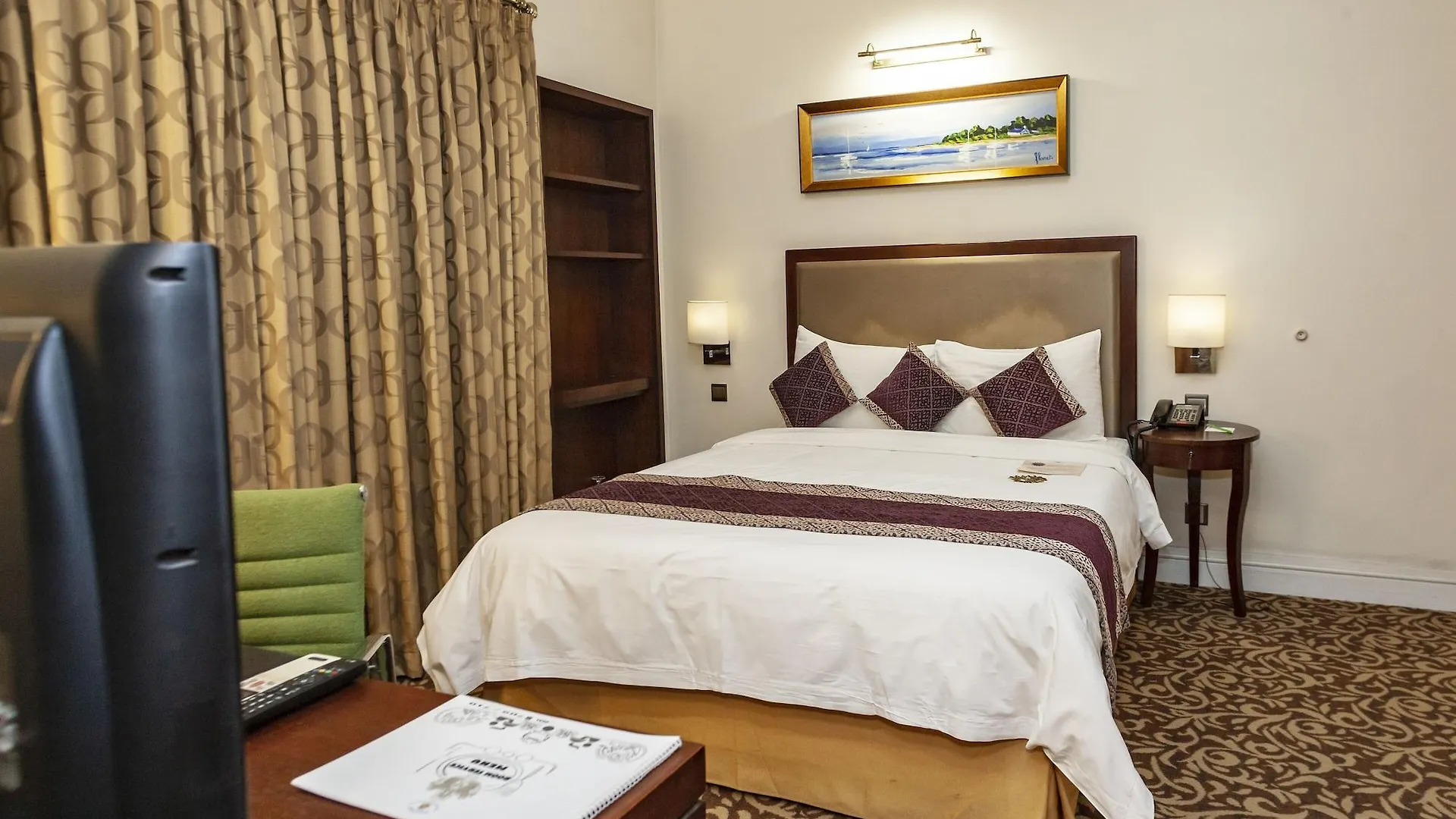 Royal Park Residence Hotel Dhaka