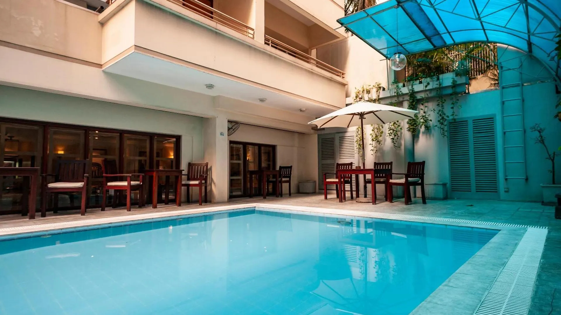 ****  Royal Park Residence Hotel Dakka Bangladeş