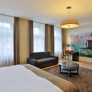 & Apart Otel Prag